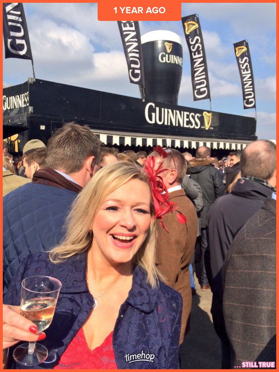 Jaynelovesshoes's tweet photo. Definitely feeling I've enjoyed two great days at #CheltenhamFestival A year ago today it was all about #sprinterscare @myracingtips β€οΈπππ» https://t.co/JSOKVD2ySR
