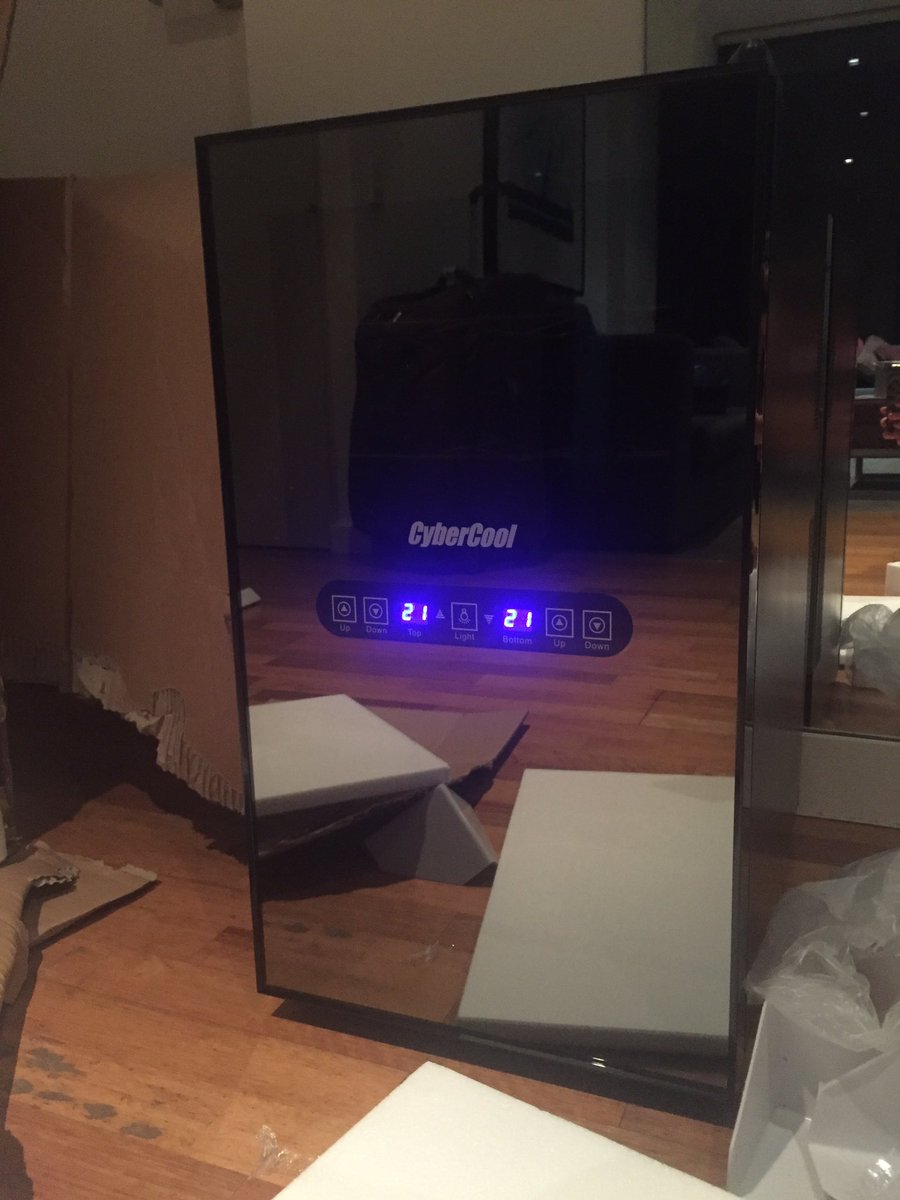 LivingWithWine's tweet photo. It's ALIVE!!!!!!! #cybercool #wine #winefridge #wineo #wineoclock https://t.co/efFNfpJUn4