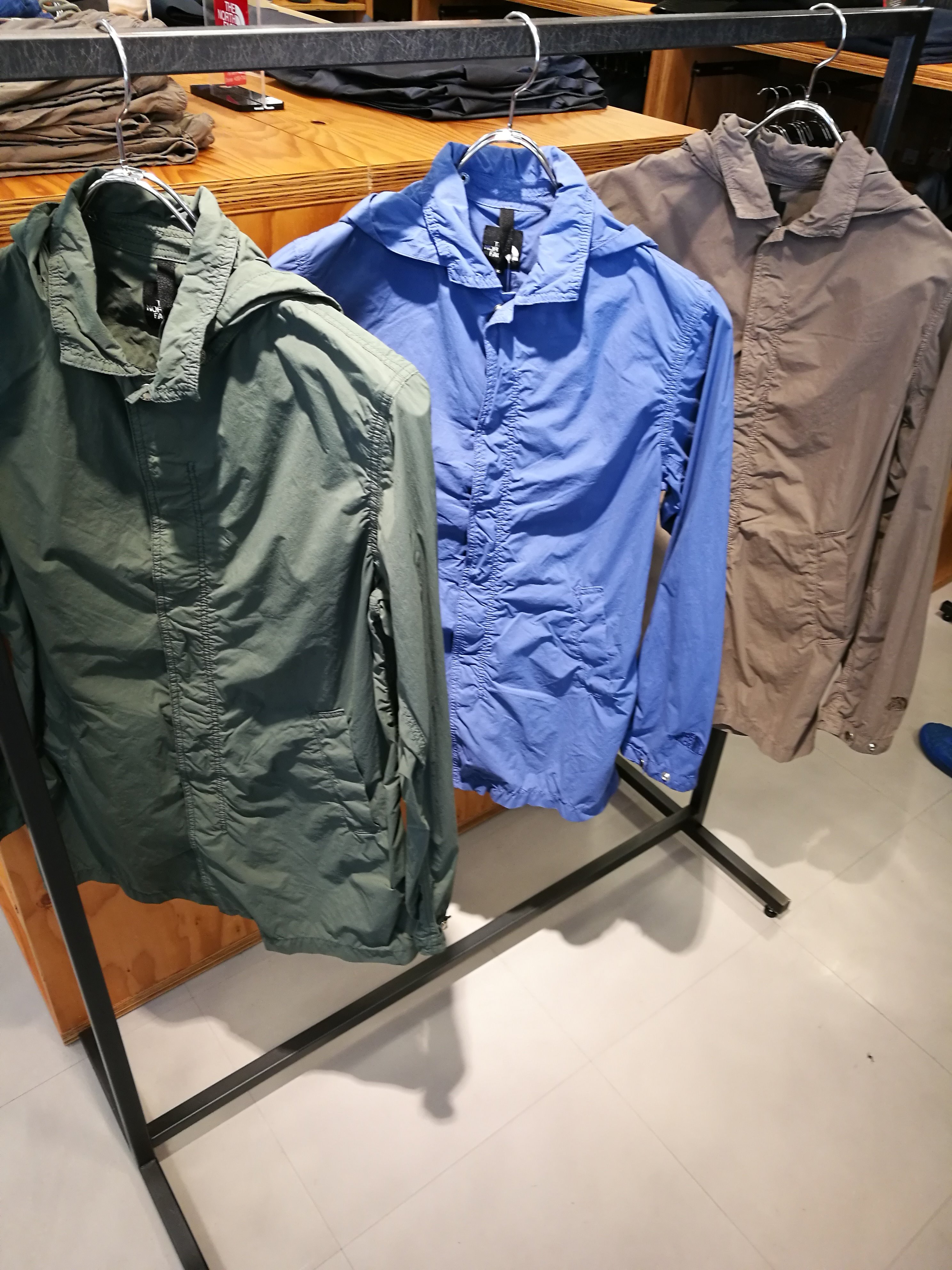 Twitter এ 石井スポーツ公式 登山 アウトドア 石井スポーツ新宿西口店 １ｆノースフェイスコーナー ノースフェイス ｕｎｌｉｍｉｔｅｄ シリーズ ジャーニーズコート 収納性 軽量性に優れた春夏モデルのスプリングコートです 速乾性にも優れこれから春に向け