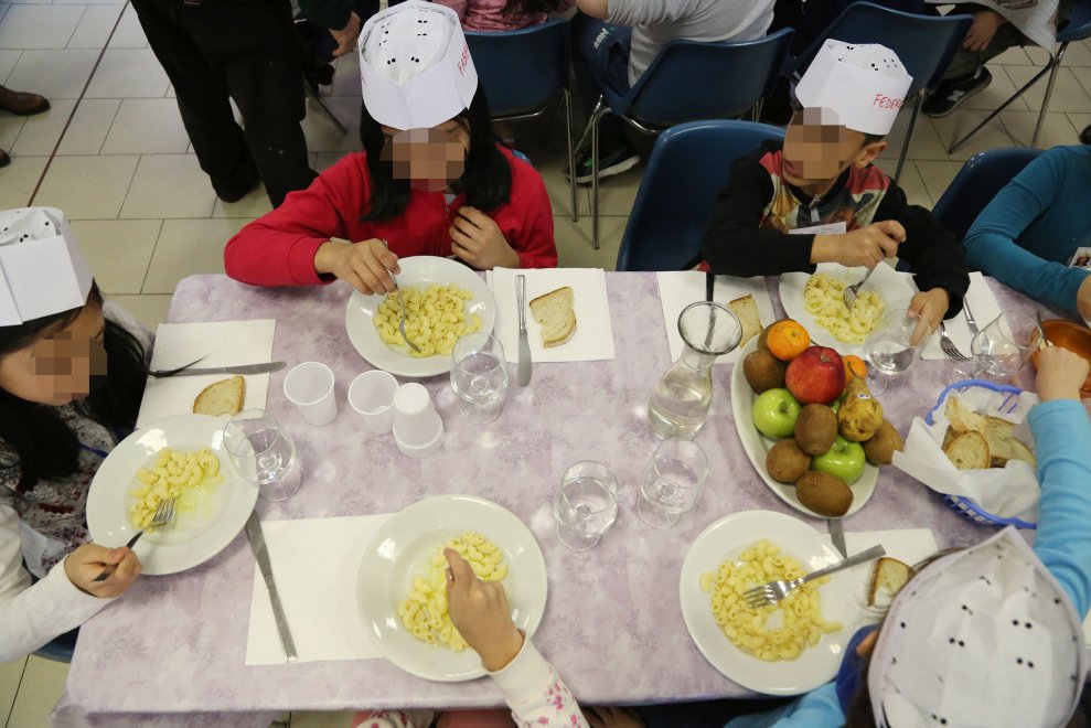 Yoccomagazine Bologna I Disegni Dei Bimbi In Visita Alla Mensa Dei Poveri Grazie Per Quello Che Fate T Co Xpdzhxrwah