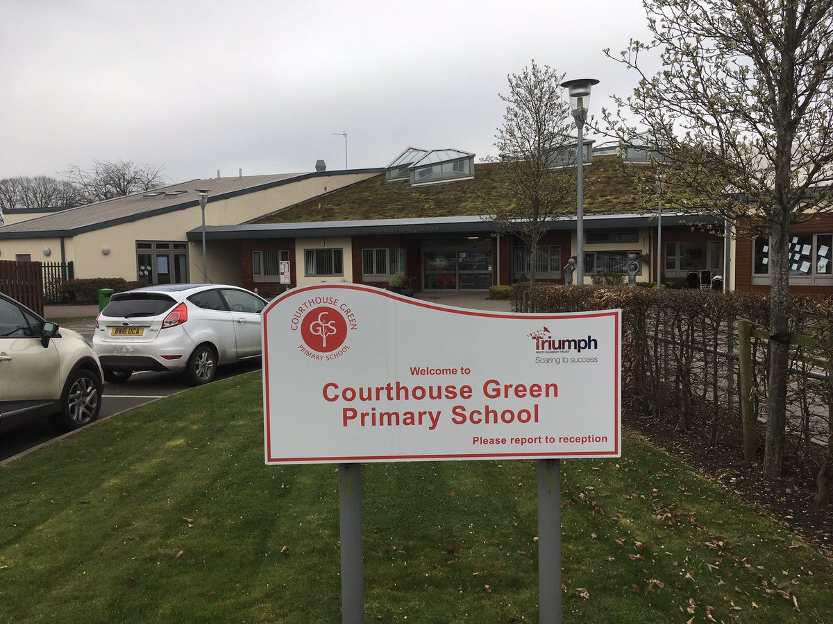 Great to see the triumph logo on the <a href="/CourthouseGrn/">Courthouse Green</a> sign. Only 15 days until the big launch, don't miss out! <a href="/BBCCovWarks/">BBC Cov Warks</a> <a href="/covtelegraph/">Coventry Live</a>