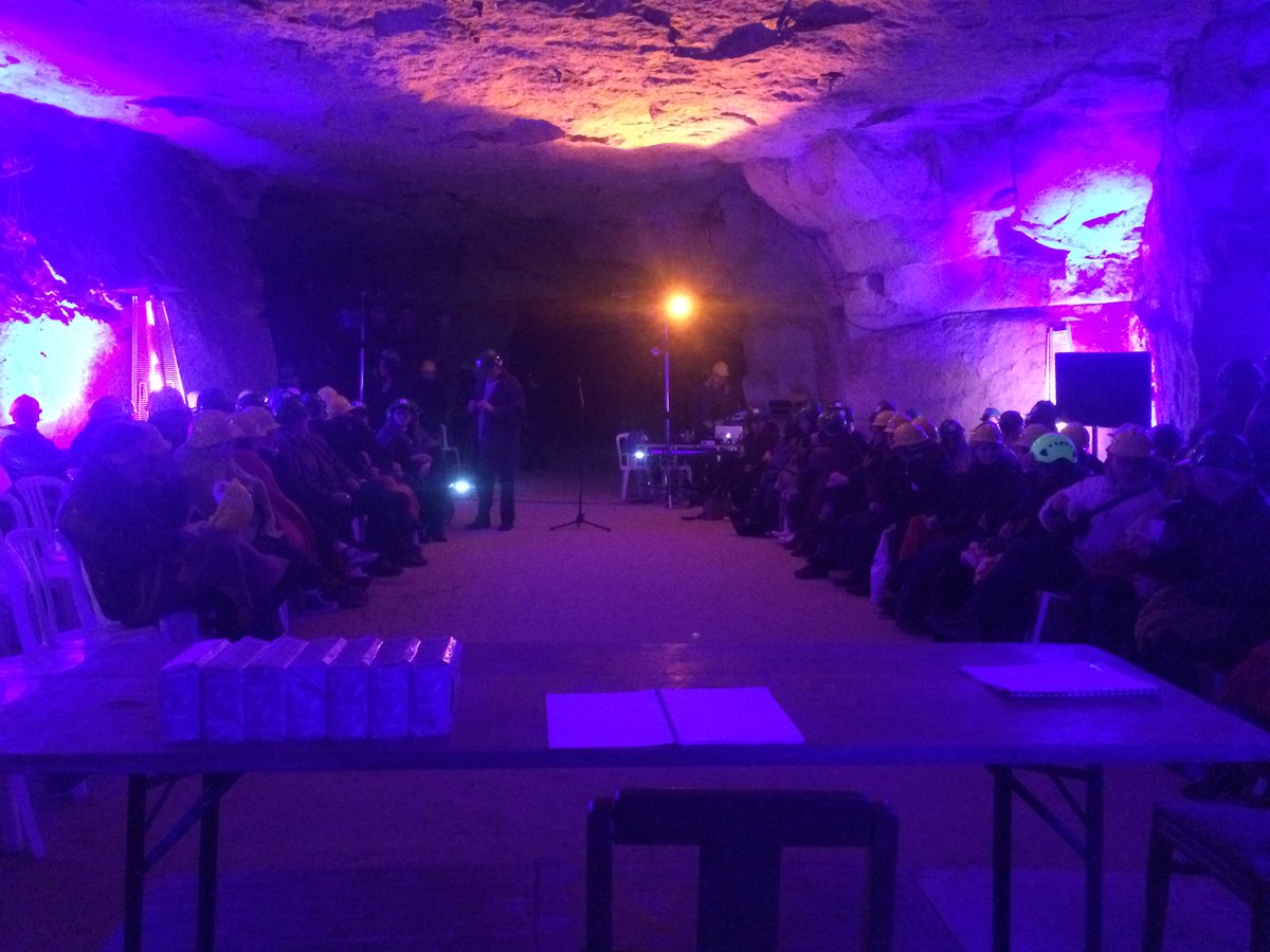 faiencerie's tweet image. Les spectateurs de #binome ont vécu une expérience souterraine unique hier à la Maison de la Pierre @lessensdesmots #FASTEV