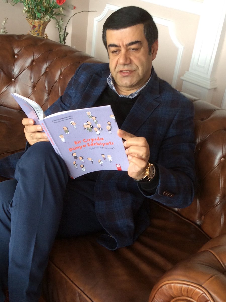 IbrahimTaselFDD's tweet photo. "Bir Çırpıda Dünya Edebiyatı" Final Kültür Sanat Yayınlarından çıktı.Klasikler için eğlenceli bir kılavuz kitap... https://t.co/XILpjtfZYD