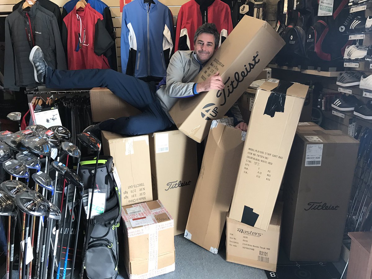 MorayGCPro's tweet photo. Just the 20 boxes to work through today! #BoxesGalore #WhereWeGoingToPutItAll https://t.co/J7c73qFm9g