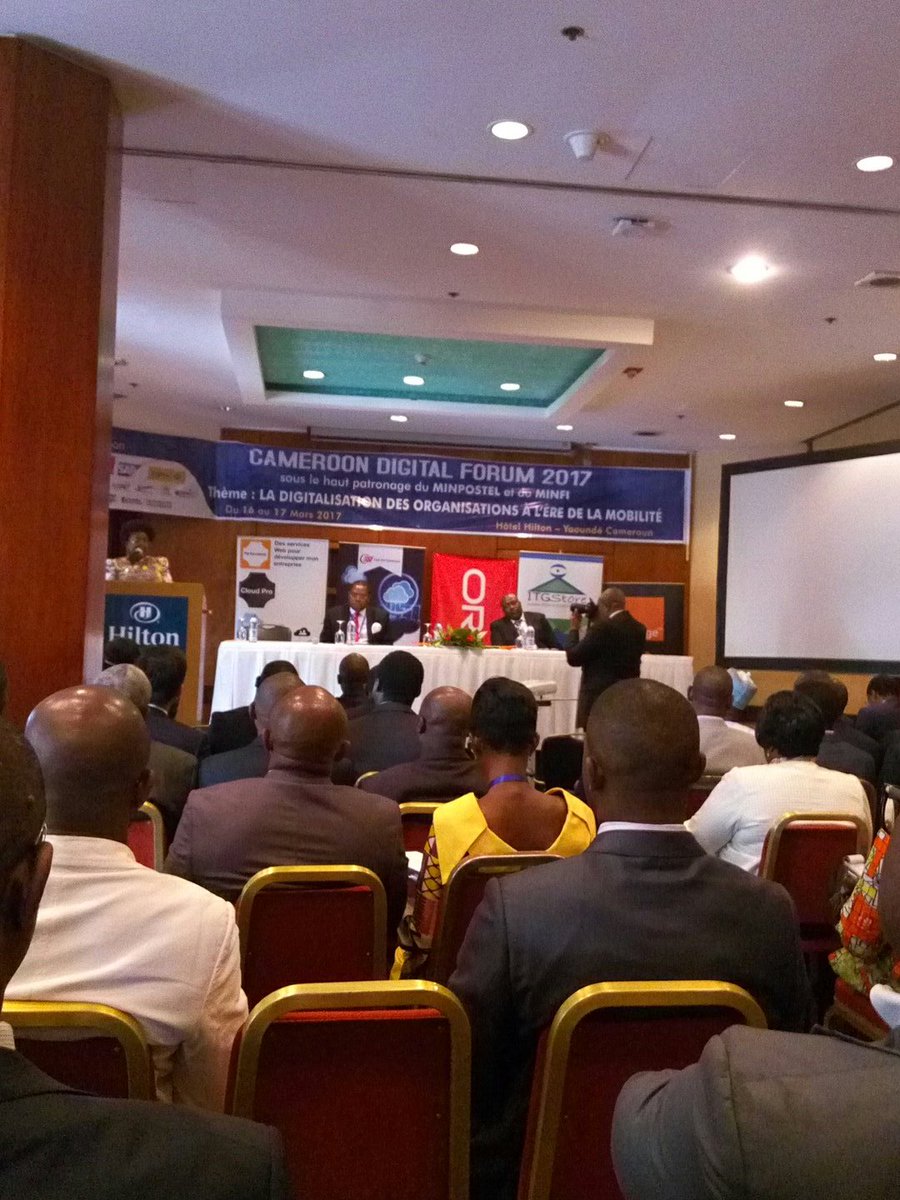 patrickouobou's tweet photo. Place a Mme la ministre du #Minpostel pour l'ouverture officiel du #CameroonDigitalForum https://t.co/G5t2RsbNbA