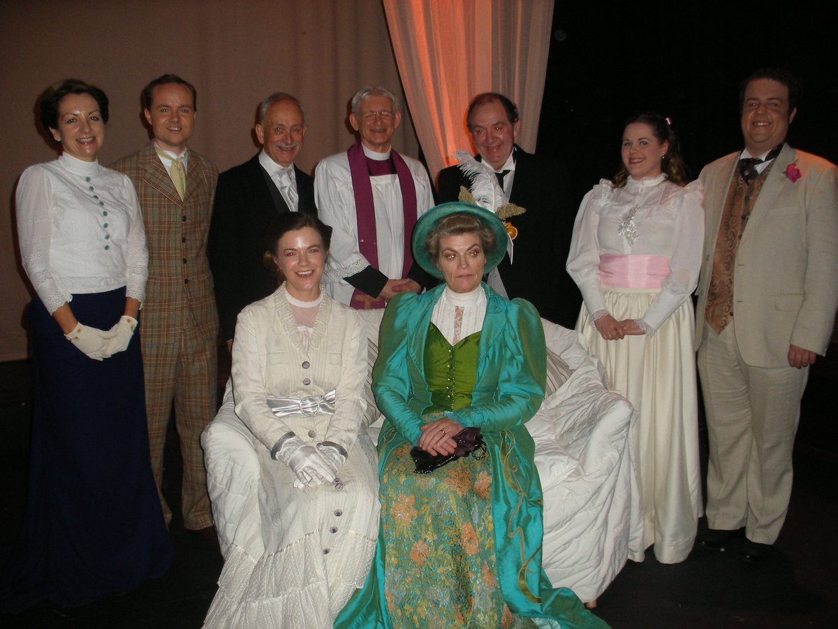 Huge congratulations to #DundalkTheatreWorkshop for their production of #TheImportanceofBeingEarnest #CostumeHire