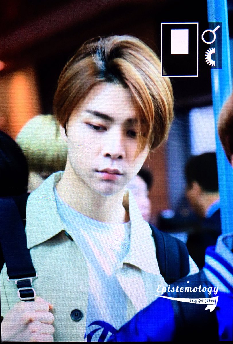 epistemology209's tweet photo. #JOHNNY #쟈니 #NCT127 씹덕사 https://t.co/gW4gc59DJV
