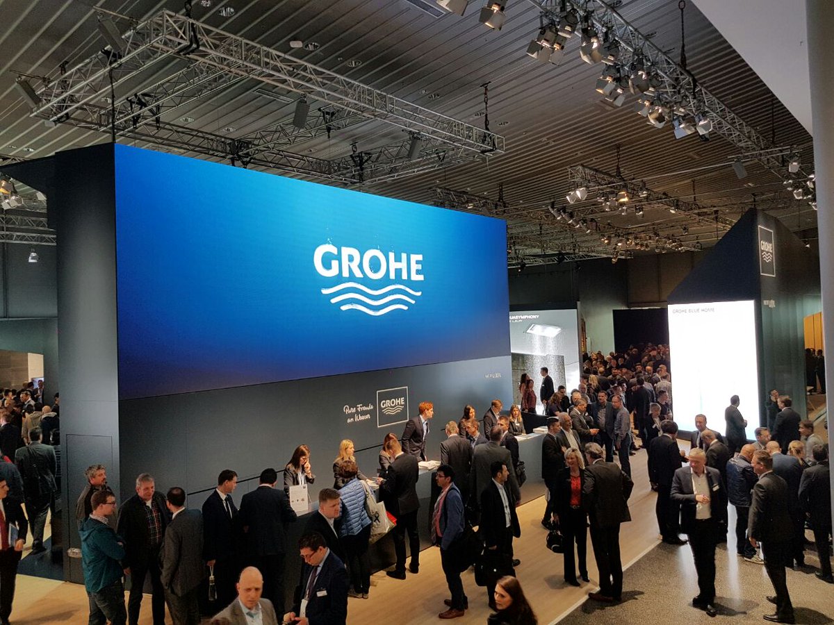 plumbingonline's tweet photo. Thank you to John Westermeyer from @grohe for meeting @DaleMacnamara on the Grohe stand yesterday at @ish_frankfurt  #ISH2017 https://t.co/I6yqkihHfK