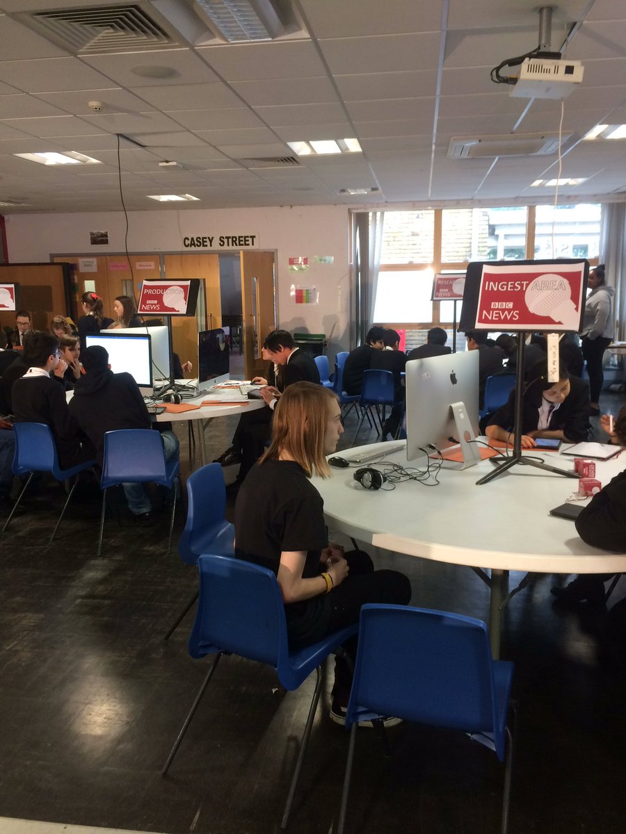 HEHSRadio's tweet photo. @BBCSchoolReport we're just editing our pieces before putting them in our studio! https://t.co/71TeLcGjJB