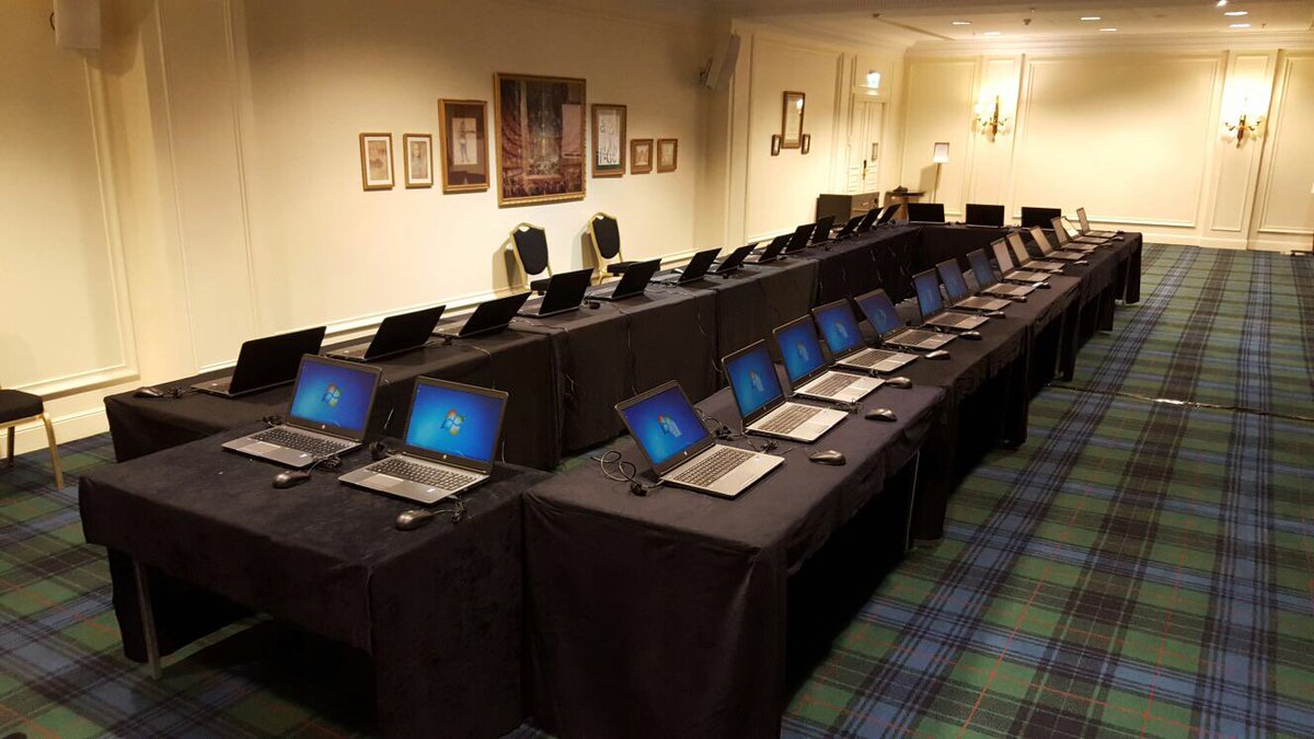 InfotheekHuur's tweet photo. in de ochtend bellen voor een avondlevering in Frankrijk? no problem voor Infotheek verhuur #huur #laptops https://t.co/uIK0oO0nKG