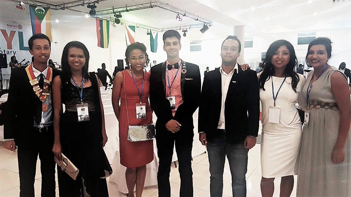RotaractTsinjo's tweet photo. #RYLA 2017 à Madagascar durant le #worldrotaractweek 
#RotaractClubTsinjo #RotaractClubPortLouis #Rotaract https://t.co/VEYR94YsS8