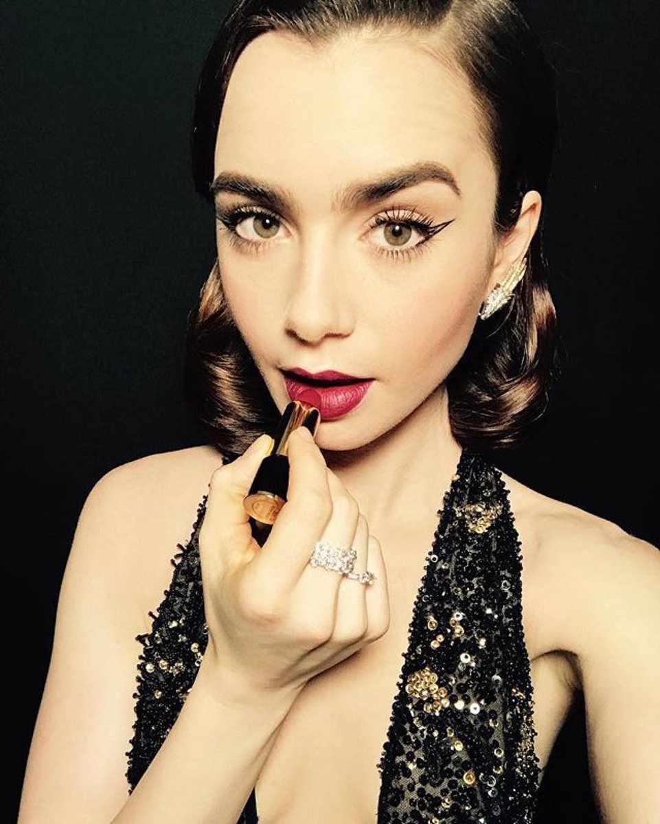 We’re feeling Berry Noir with <a href="/lilycollins/">Lily Collins</a> today, what about you? #LAbsoluRouge #ClickTheRose