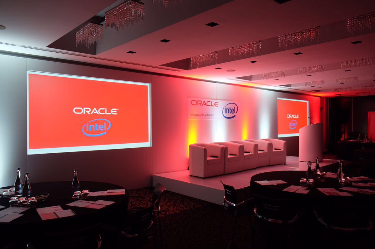 PHApottershand's tweet image. Oracle Big Data Summit Johannesburg #bigdata #roadtobigdata