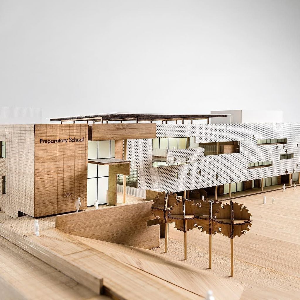 the_model_shop's tweet photo. Christchurch Grammar New Prep School model 1:100  #architecturalmodel #pertharchitecture photography by D-Max https://t.co/gVd6su6eYT