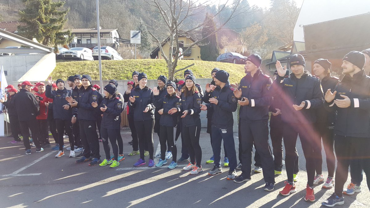 LETRforSO's tweet photo. Warm musical welcome &amp; run with local @polizei_oe to  start off day 8! @2017Austria #FinalLeg2017 #SpecialOlympics https://t.co/O0DZiRoj2O