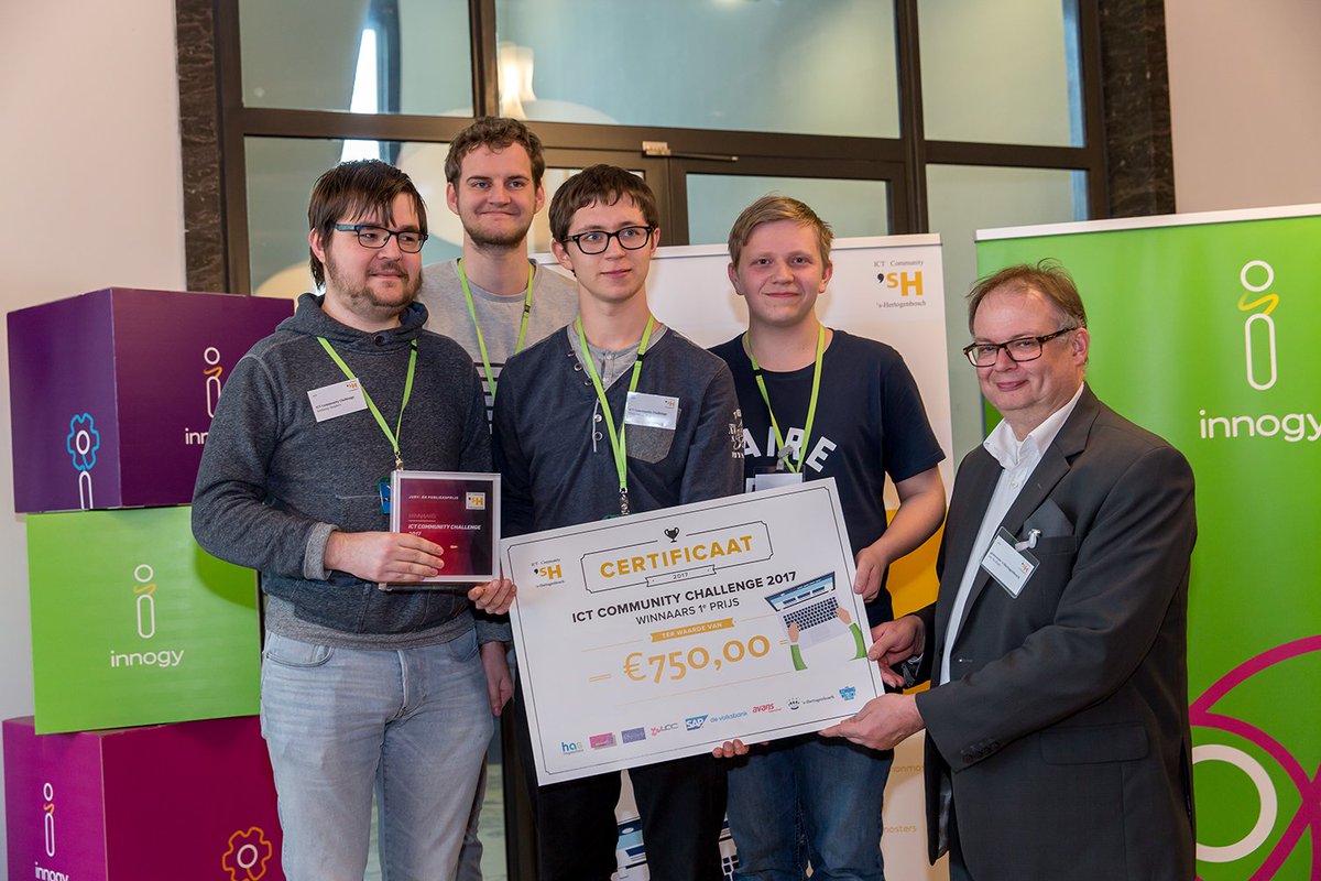 shertogenbosch's tweet photo. Deze kanjers wonnen de ICT Challenge! Dat doen ze met hun 'Slimme tegels'. Meer lezen over hun plannen: https://t.co/QzL4ZYoxIp #ictc2017 https://t.co/r6n8kQJrQ9