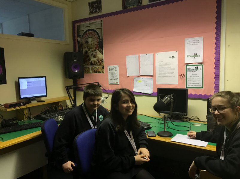HCC_BBC_Report's tweet photo. #BCCSCHOOLREPORT With the help of @RadioHeathfield India and Evie were able to discuss #brexit views from students at HCC. @BBCSchoolReport https://t.co/u2dBwOhpSO
