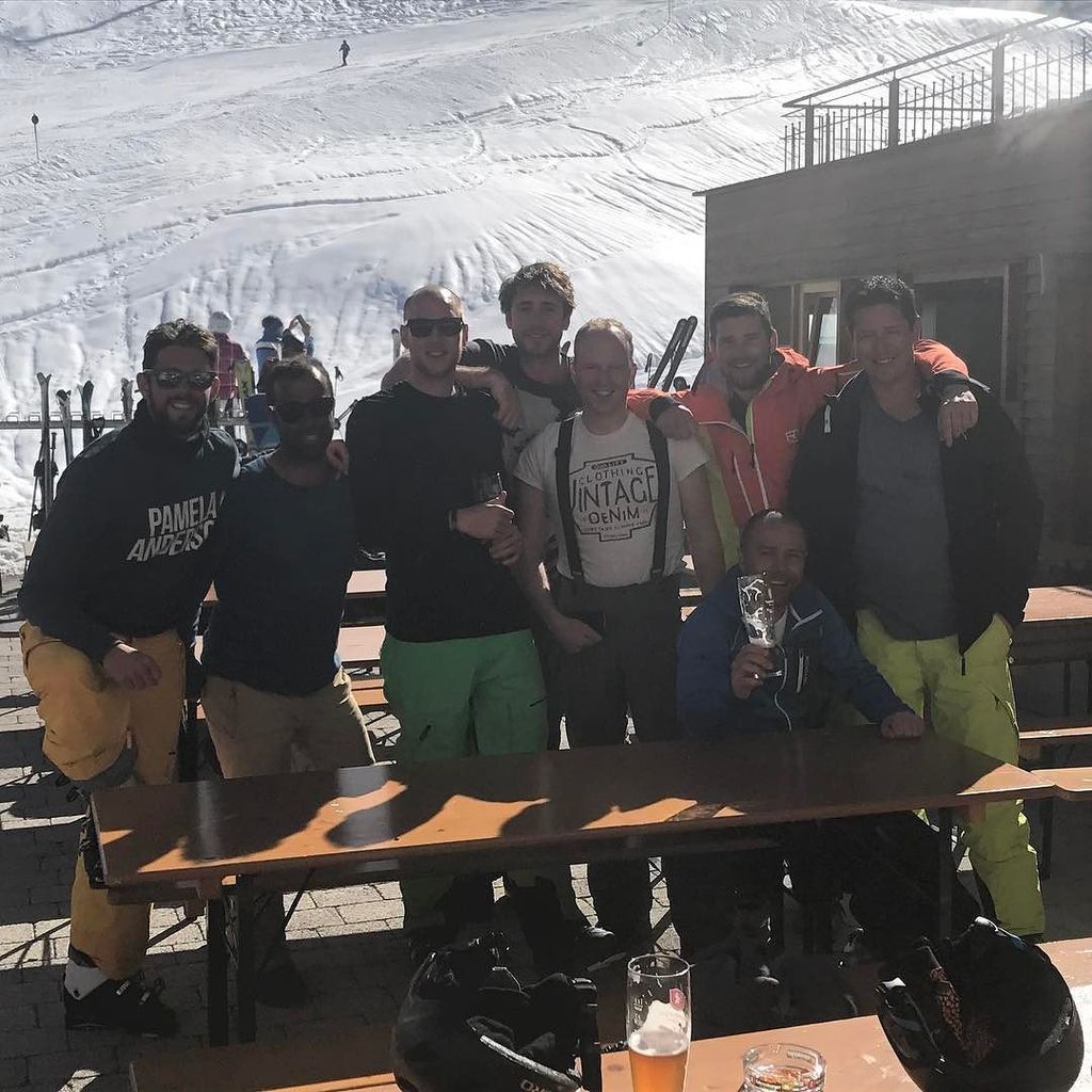 #leukstegroepje #reisleidersietse #sun #skiing #johnnydäpp #friends #sietze ift.tt/2mxIPFW