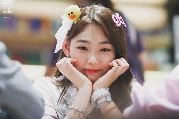 bbaejinie's tweet photo. ~ Kakak Kelas Unyu ~
(@.KMINAAHX)

" Tungguin aku cer, masa aku mau ditinggal " - Amanda Cathrine Puspita https://t.co/dj37D61PZL