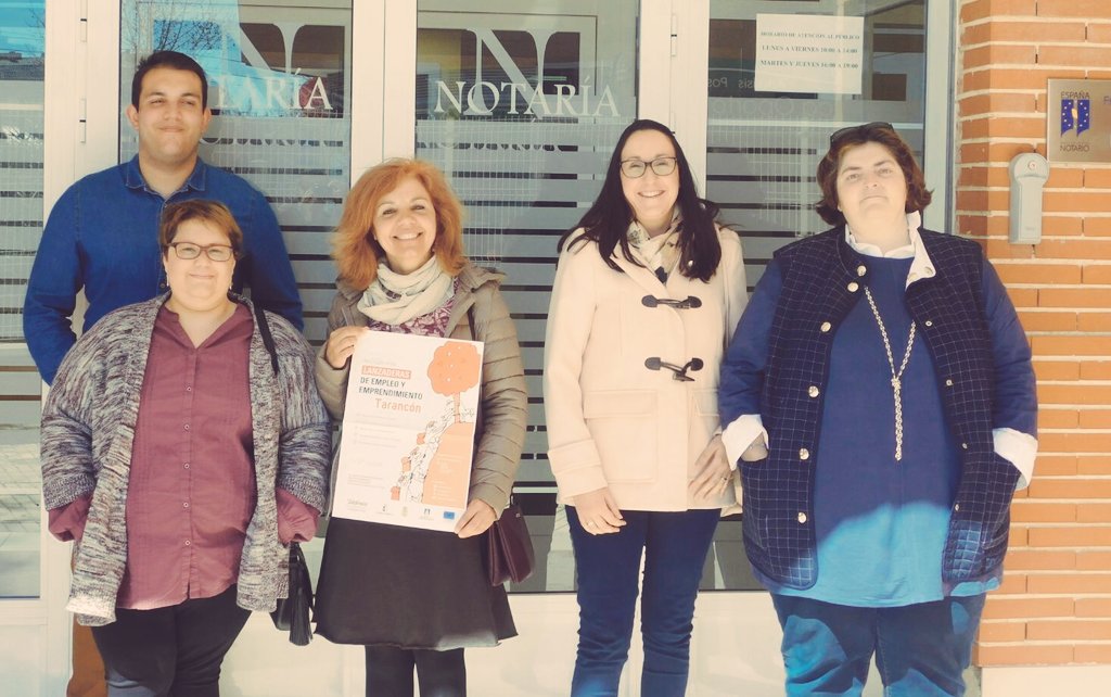 #DocumentoGráfico d la #IntermediaciónLaboral 😉 en la #Notaría d D. Francisco García Más 📃 ⚖📃 . Gracias Lola por tu atención y ⏰!!! 🔝🔝🔝