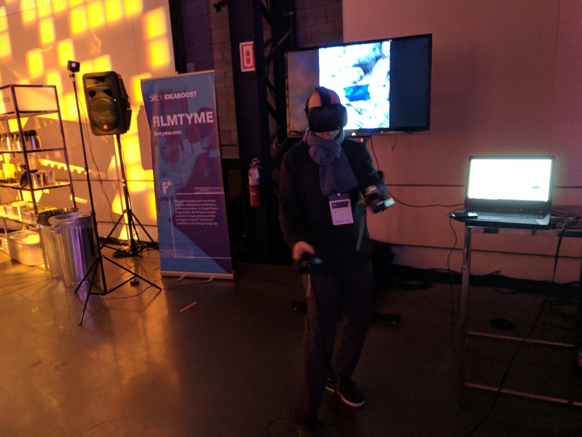 bensainsbury1's tweet photo. How to get future ready for VR! @filmtyme  @cfcmedialab #Artsinadigitalworld https://t.co/nFHyzMebUk