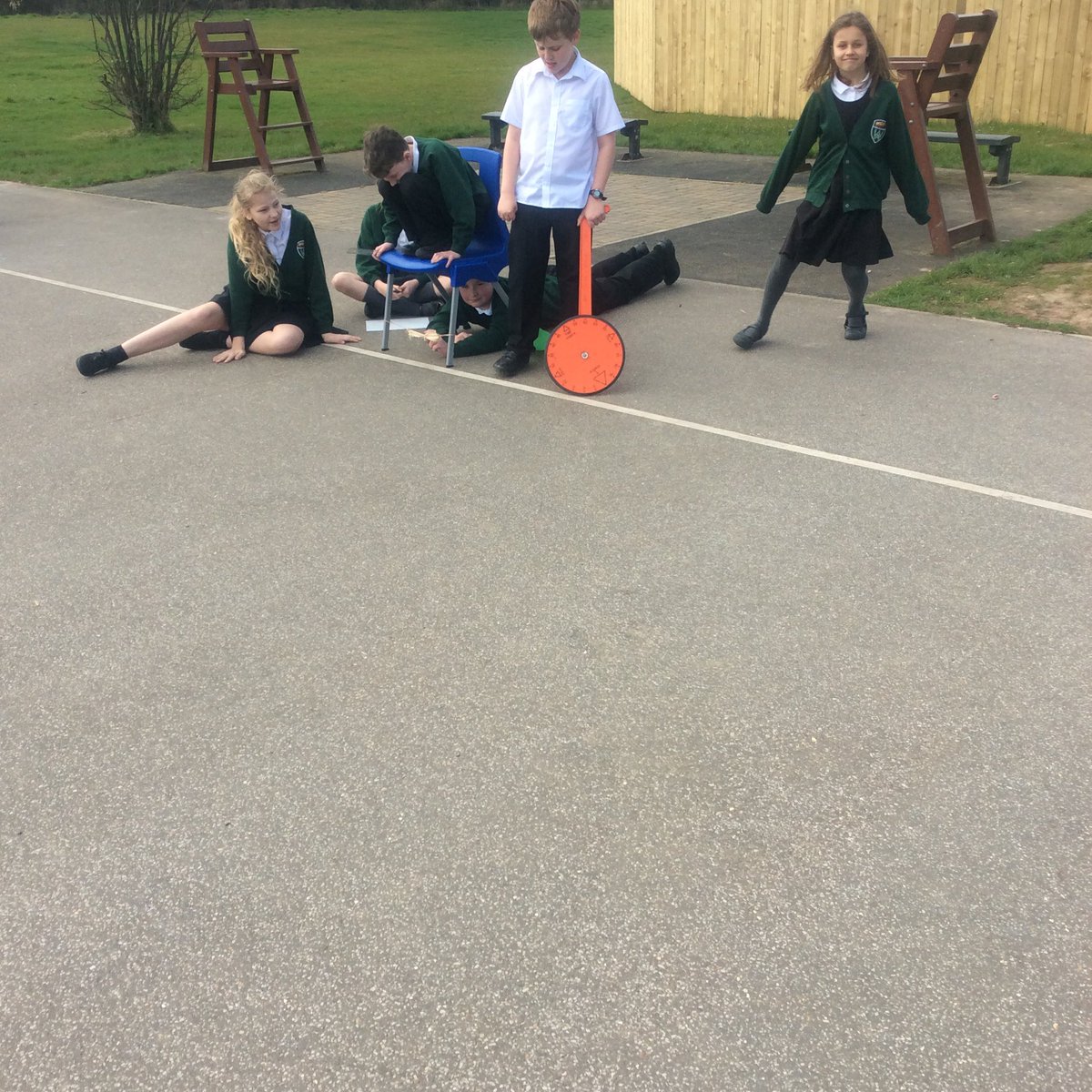 WybersBadgers's tweet photo. Science Day in 6B #marbleattack #thankyouSummer https://t.co/bqfO6akOdW