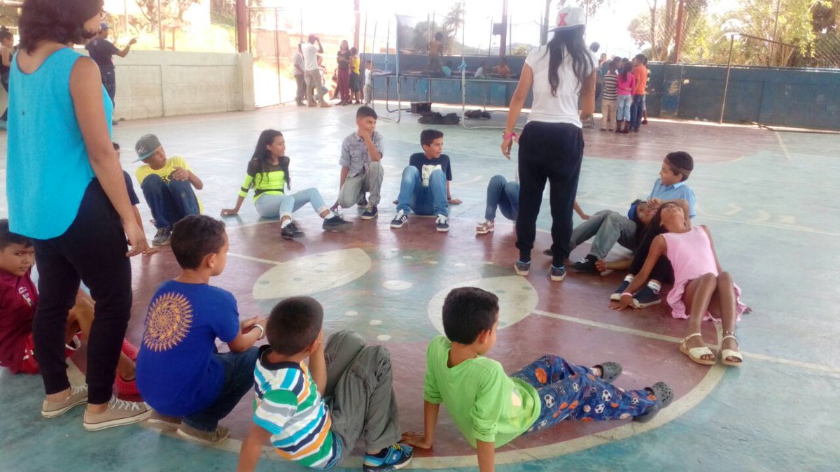 FunesVen's tweet photo. En #Funesven estamos creando conciencia, un domingo distinto #ApostandoleALaVida https://t.co/YcOp9TQ6dx