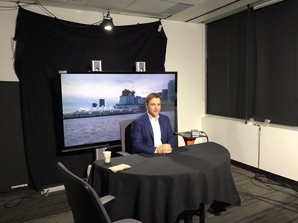 stewart's tweet image. Behind the scenes things are always less glamorous.