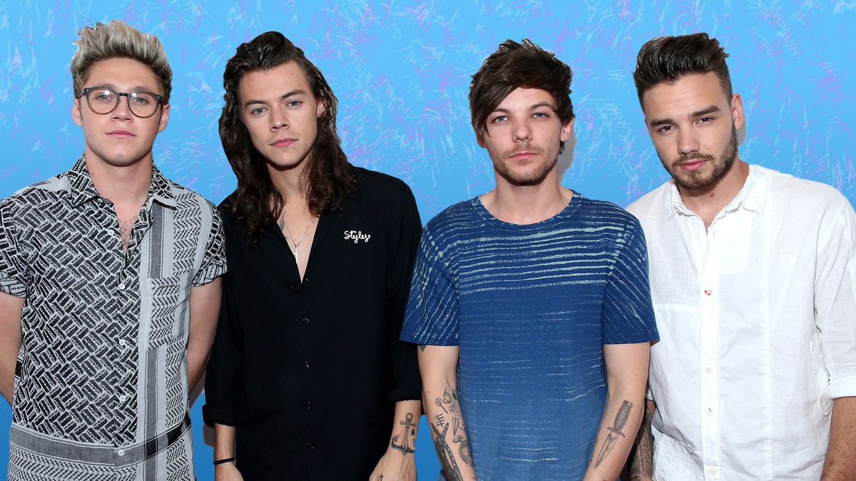 One Direction tweet media