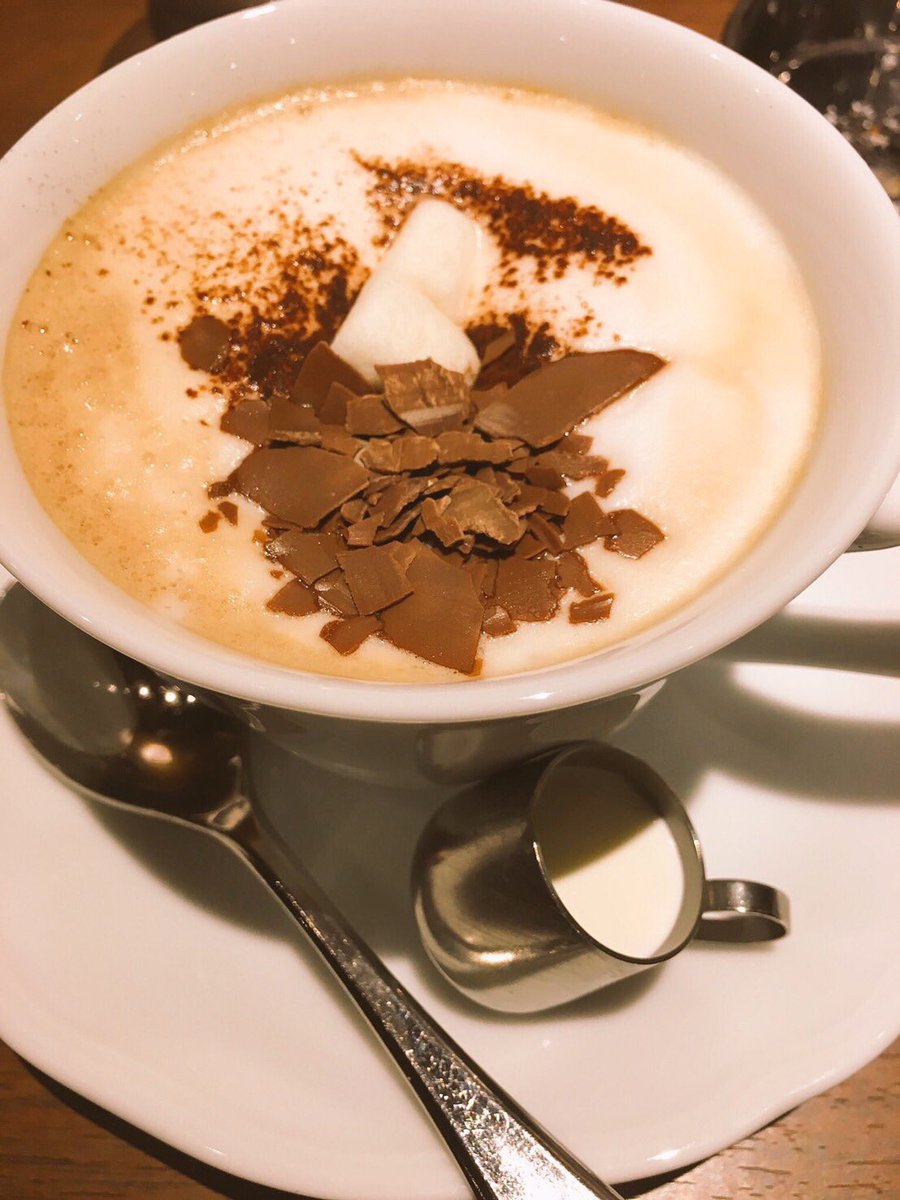 yui6830's tweet photo. 今日はちょっと頑張ったから
自分にプチご褒美✨

余裕が生まれると、
全てがうまく回る気がする。

しあわせ〜💓 https://t.co/BSyKlCvoi8