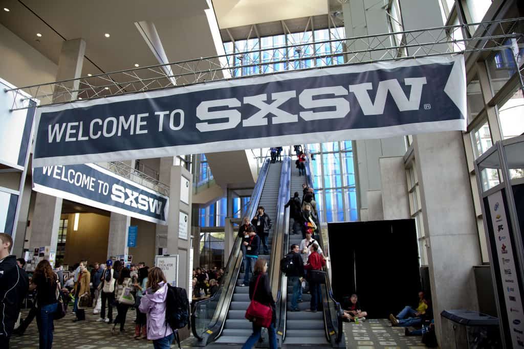 EzyInsights's tweet photo. Don't miss Steve El-Sharawy dropping knowledge on filter bubbles, media &amp; elections #SXSW https://t.co/7q5X7FSCQW https://t.co/hzi9xv3rg8