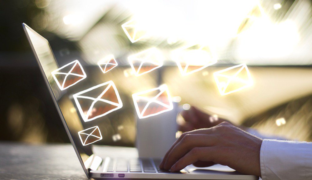 ValorPartners's tweet image. A Visual Guide to Email Etiquette: hubs.ly/H06K5Z-0 by @RecruiterDotCom #emailetiquette #howtoemail #careers