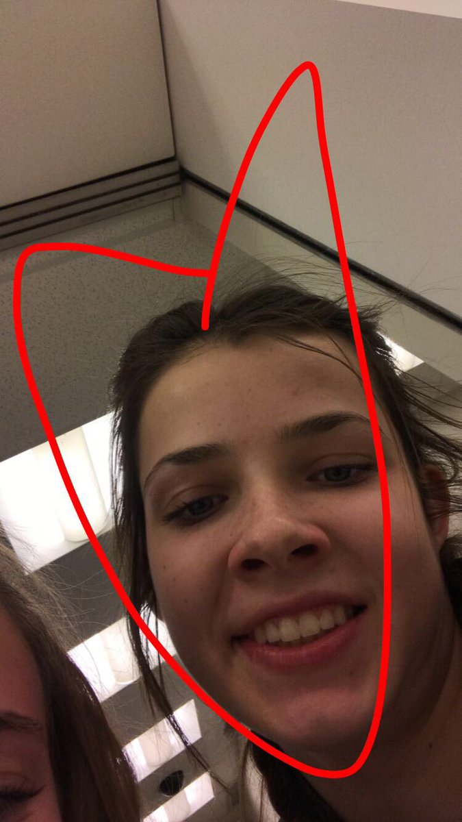 ellie_scha's tweet photo. a special happy birthday to my friend Alyssa 🎉 she's taught me that it's what's on the inside that counts ❤️ https://t.co/llCSDBMem9