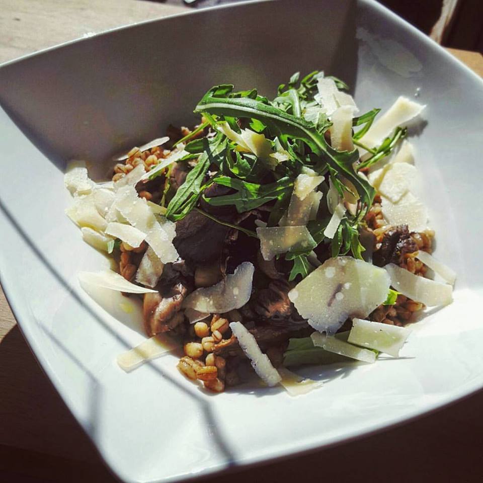 DansKitchen_EN4's tweet photo. Final tweaks to the menu and we're ready to go! Check out our upcoming events #Barnet #Supperclub #OpeningDay  @EastBarnetNews @LifeBarnet https://t.co/Rblqvr4RxE