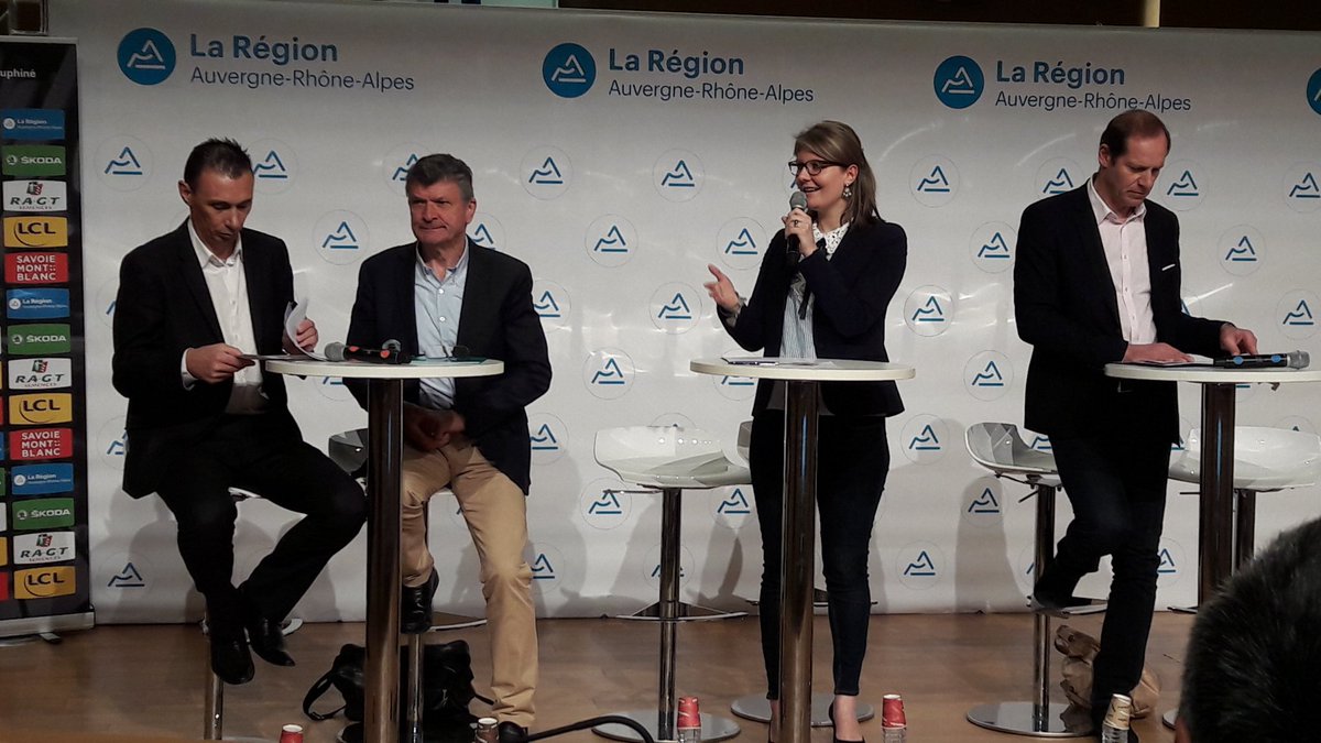 JeromeCapron's tweet photo. Présentation officielle du 69eme Critérium du Dauphiné @DidierChaminade @auvergnerhalpes @biardd https://t.co/izCEgj7SF8