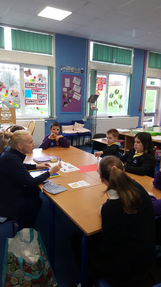 EPNethermains's tweet photo. We had a visit from the dentist today #healthysnacks #dentalhealth #lookatyourteeth #fruitysnack #nhsforthvalley https://t.co/hZdi9Etbdb