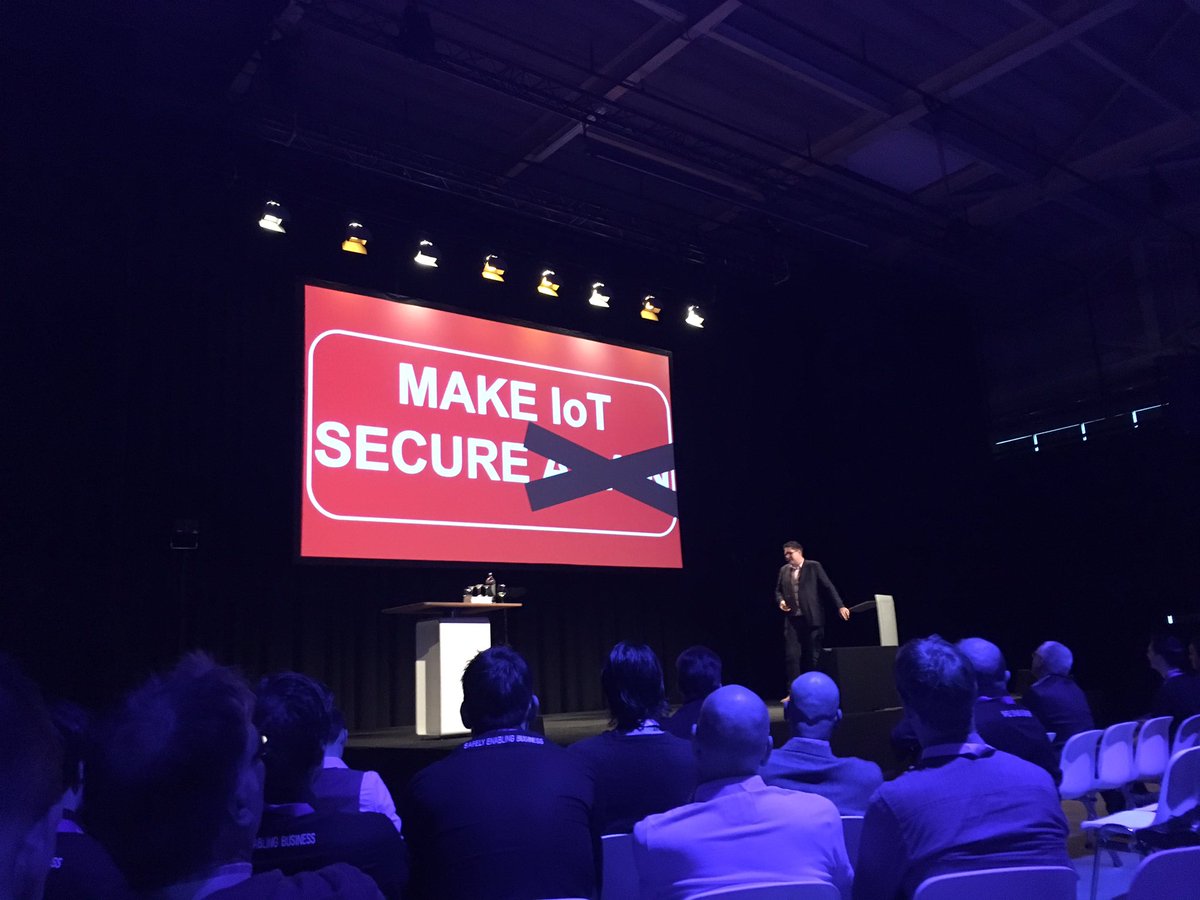 geenweer's tweet photo. Security & IoT is serious fun with @SecureJon at #SecurityBC https://t.co/472IgARH6i