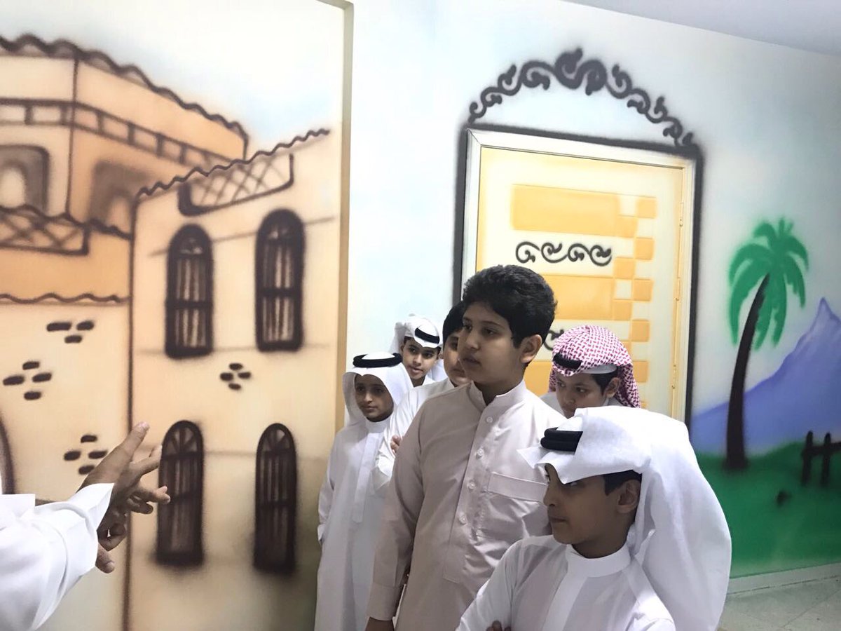 FURQANSCHOOLS's tweet image. زيارة المدرسة لمعرض الطريق الى مكة
في متوسطة الإمام الواقدي.