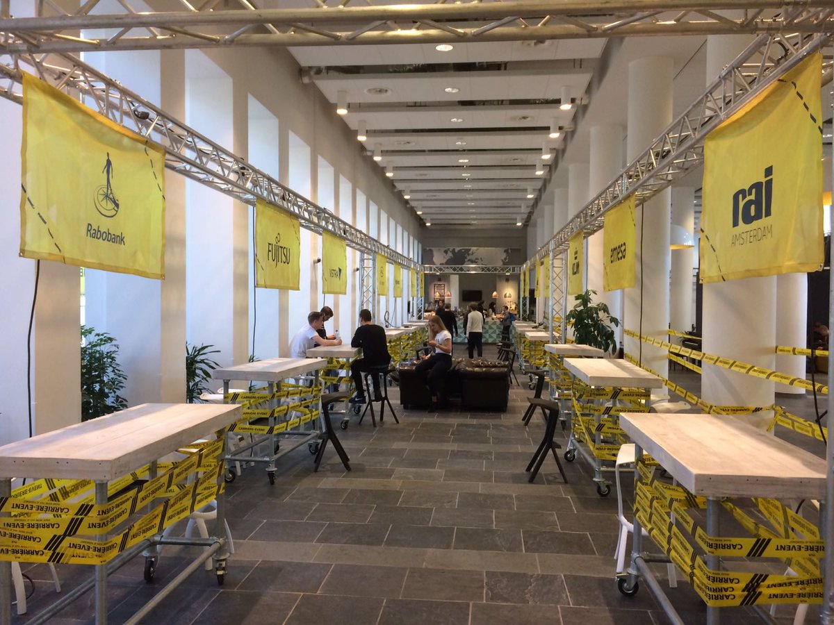 HvA's tweet photo. De laatste voorbereidingen voor het Carrière Event 2017 zijn in volle gang. Sprekers, workshops en de carrièrestraat. Kom jij ook? #hvace https://t.co/IQAKmsXcq3