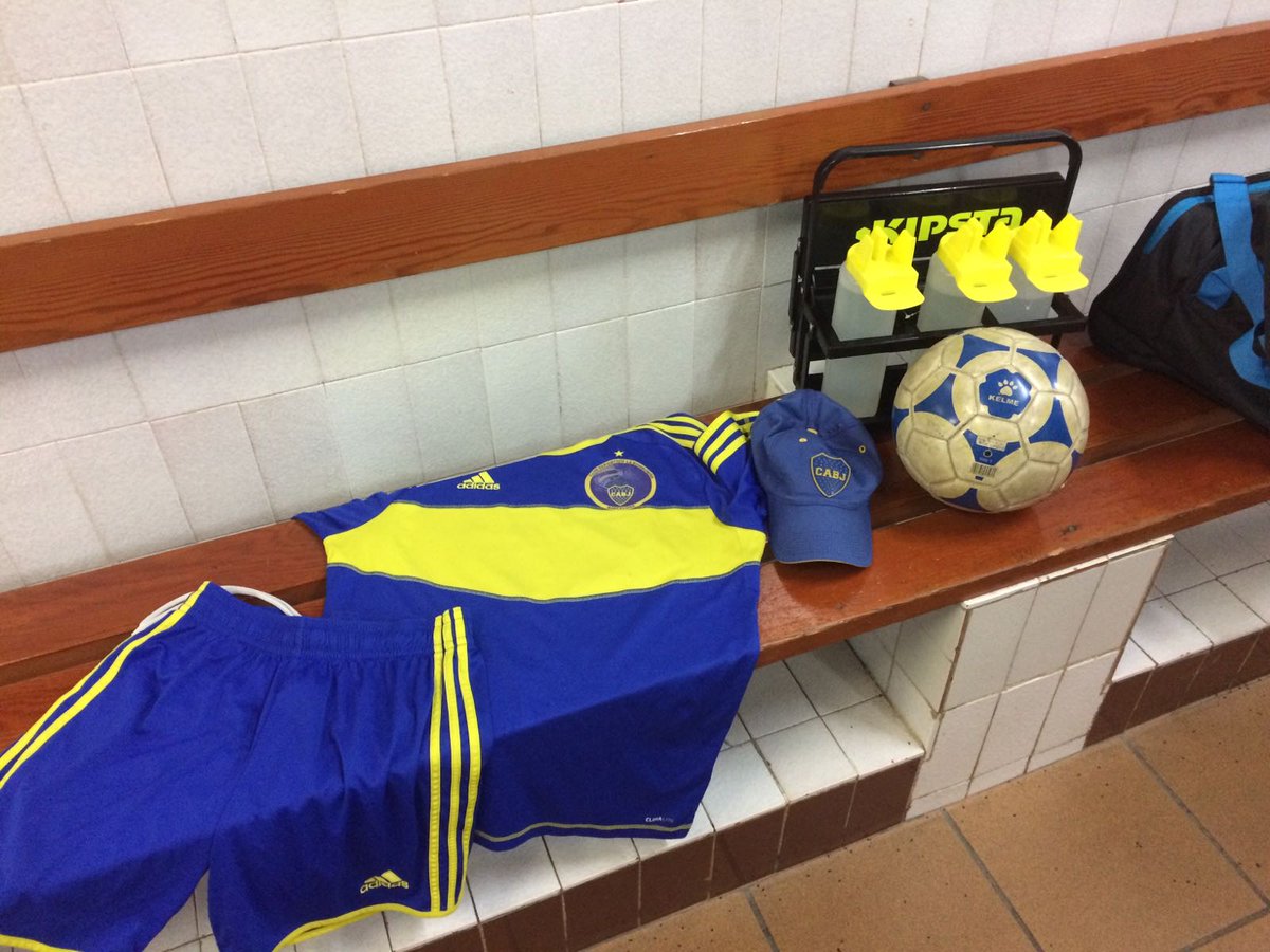 FC Eolikos 4 - La Bombonera 3. Primera fecha del nuevo equipo de F5.  Partidazo contra los actuales campeones. ¡Vamos por más!