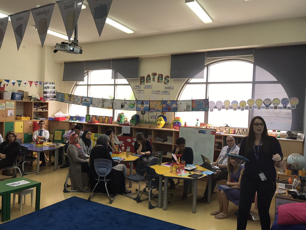be_arbelaez's tweet photo. App Smack @gwa_dubai Thanks @amy7odonnell for organising! With @kendramcantrell https://t.co/byQ8ru0oz1