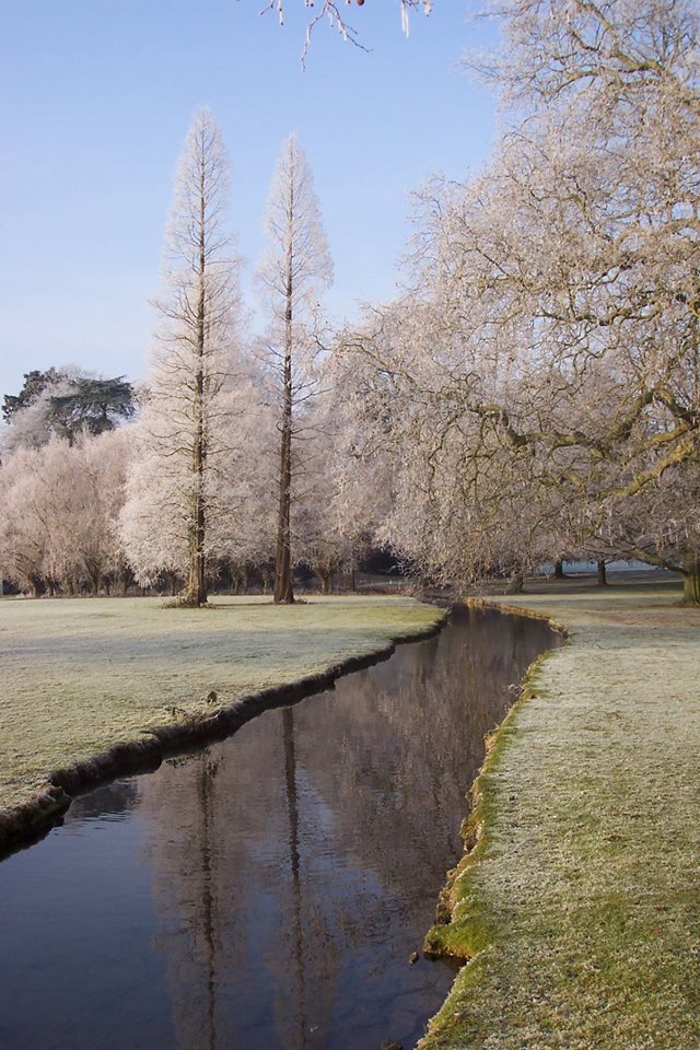 BradbourneHouse's tweet photo. Still some prime dates available for November &amp; December 2017! Venue hire from just £3,000. Contact us today on 01732 523782 for more info https://t.co/IT7WMp0ZSG