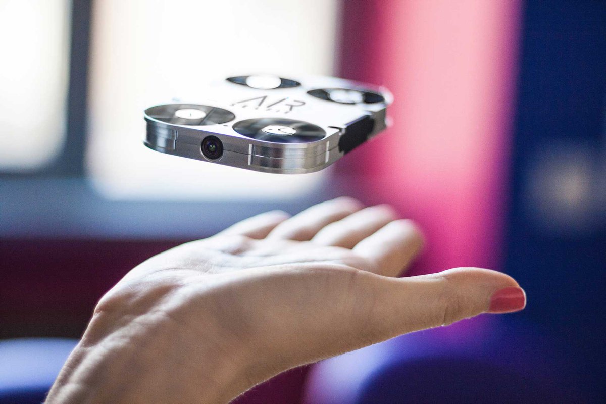 PixelMagazine's tweet photo. AirSelfie, the world's first selfie drone, has made its UK debut. https://t.co/WXGOmTeLM6 has all the info... #AirSelfie #Pixel https://t.co/fRav61bb30