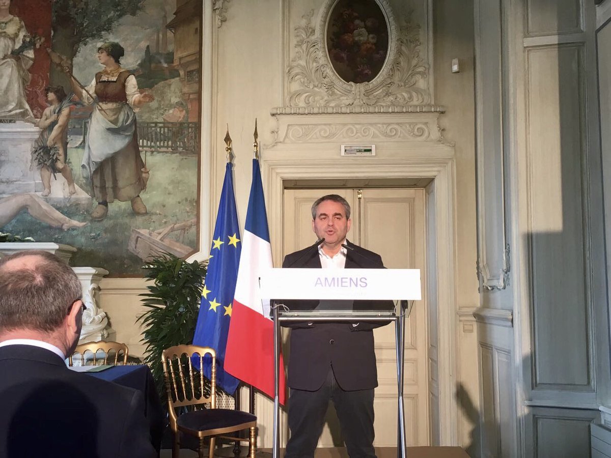 xavierbertrand's tweet photo. Nous avons mis en contact #Whirlpool avec un repreneur. La Région @hautsdefrance ne lâchera pas et se battra jusqu'au bout. https://t.co/tCrTrNeNmd
