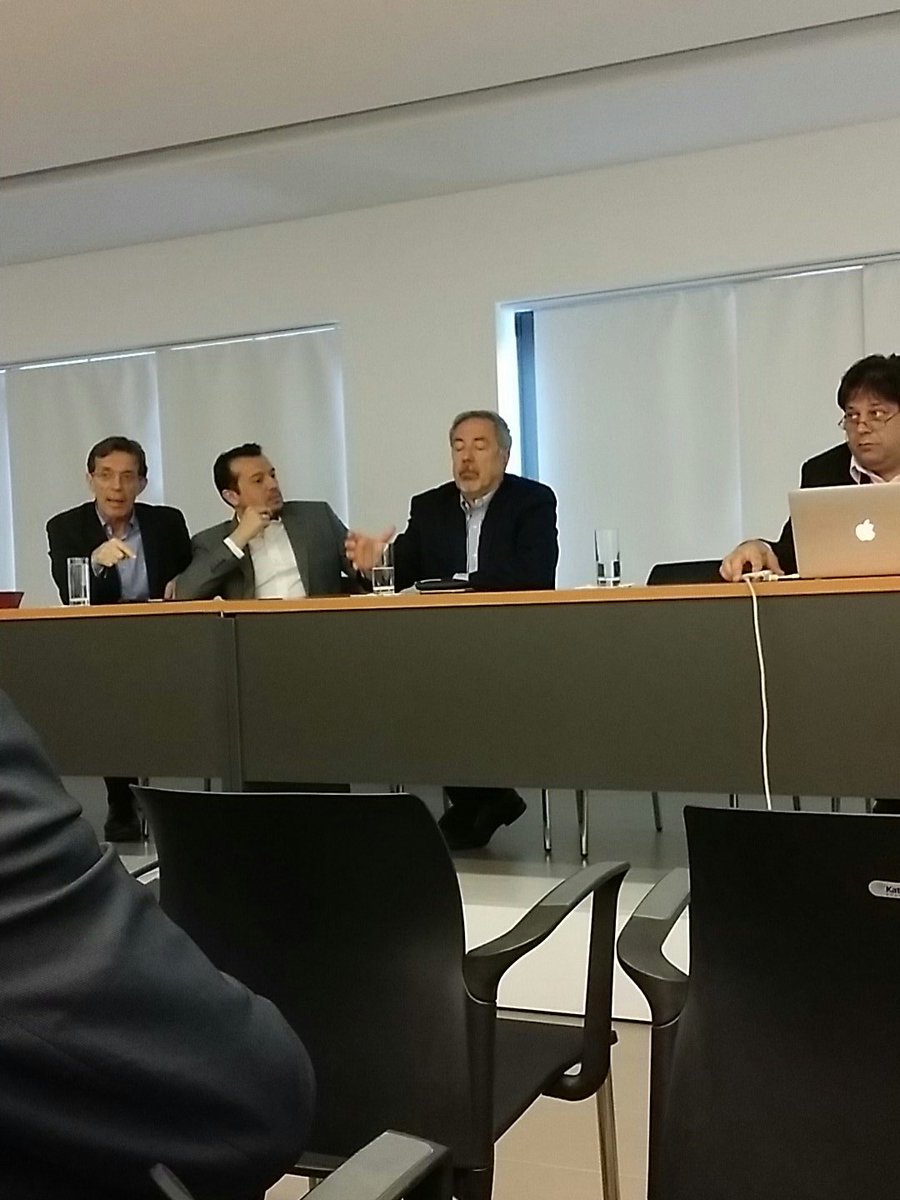 Tom_Avramis's tweet photo. Presenting the #TechnopolisCluster to @nikospappas16 https://t.co/NXJfb1auOl
