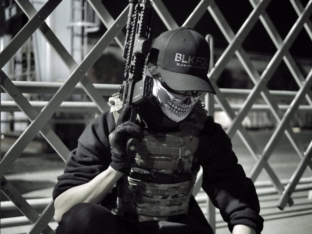 BLKFOXselection's tweet photo. BLKFOXCOLLECTION 1st shooting
PHOTO @nao___takeda
WEB STORE https://t.co/ayIZum3qlA
#BLKFOXCOLLECTION #AIRSOFT #サバゲー #PEWPEW #HOORAG #TOKYO https://t.co/wrpKKf2FWI