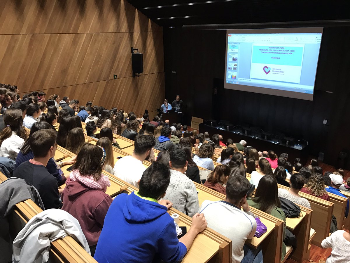 mario_t_o's tweet photo. Lleno completo en la celebración del centenario de la TO con alumnos, compañeros y usuarios! #centenarioTerapiaOcupacional @FacultadCCSS https://t.co/cOujeCLLs9