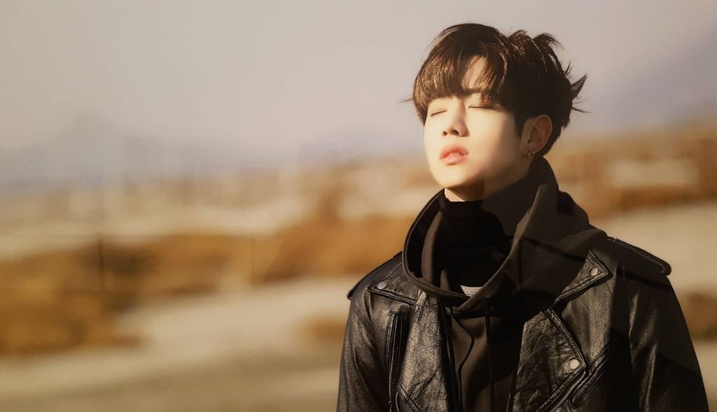 Dontdoubtme1's tweet photo. Q🌹🌺🌻🌷🌸💐🍀
#GOT7_NeverEver_정오공개 
#GOT7 
#marktuan https://t.co/3Ben2zg2VW