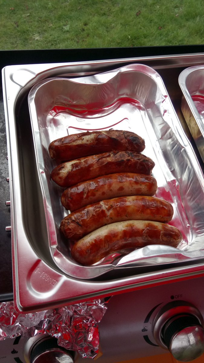 Botwurst's tweet photo. We are open @1000Lakeside come and buy a Wurst with roll from @BreadAddiction https://t.co/vYYURQHOIc