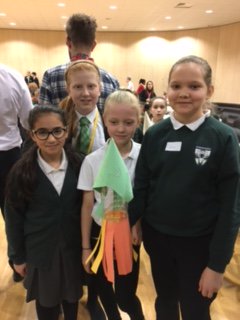 PenshurstSchool's tweet image. Y5 are having a great time @siriusacademy #demoday17